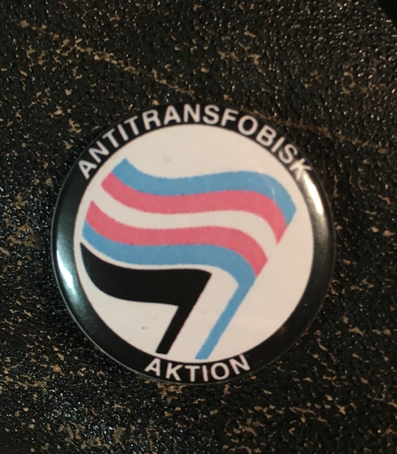 Antitransfobisk Aktion - 1” pin